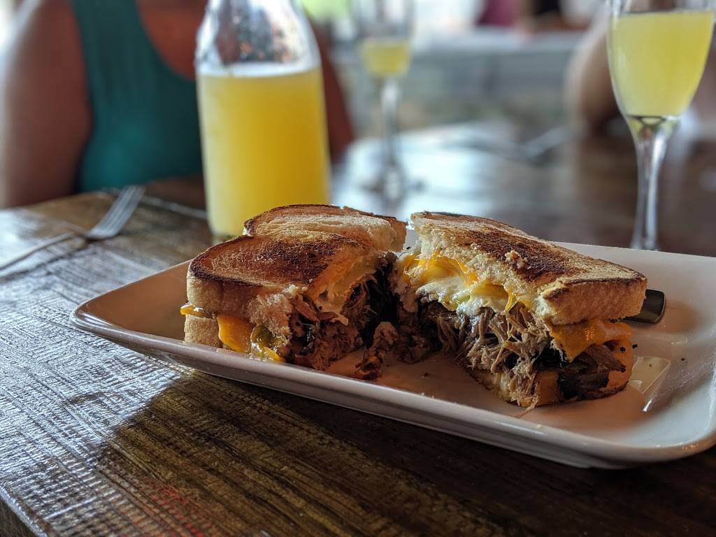 The Post at Lamar Park | restaurant | 411 Doddridge St #102, Corpus Christi, TX 78411, USA | 3614520907 OR +1 361-452-0907