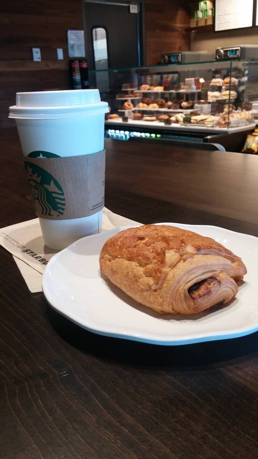 Starbucks | cafe | 1071 E Johnson St #1, Fond du Lac, WI 54935, USA | 9205796684 OR +1 920-579-6684