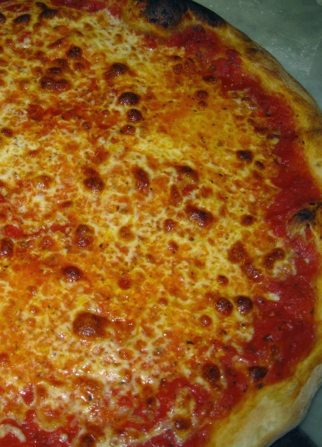 Pompeos Restaurant and Catering | restaurant | 485 W Main St, Branford, CT 06405, USA | 2034883384 OR +1 203-488-3384