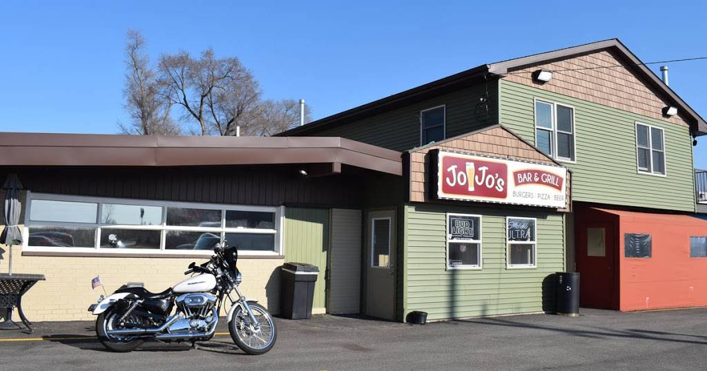JoJos Bar & Grill | restaurant | 33251 N, US-45, Grayslake, IL 60030, USA | 8472233430 OR +1 847-223-3430