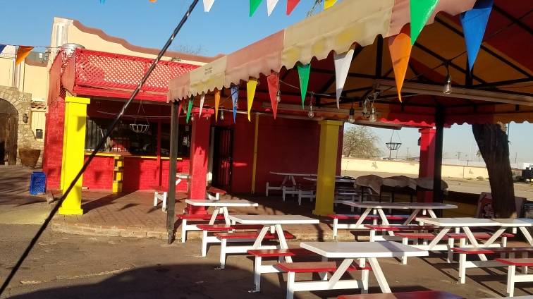 El Humadero | restaurant | 619 S 7th St, Phoenix, AZ 85040, USA | 8328361642 OR +1 832-836-1642