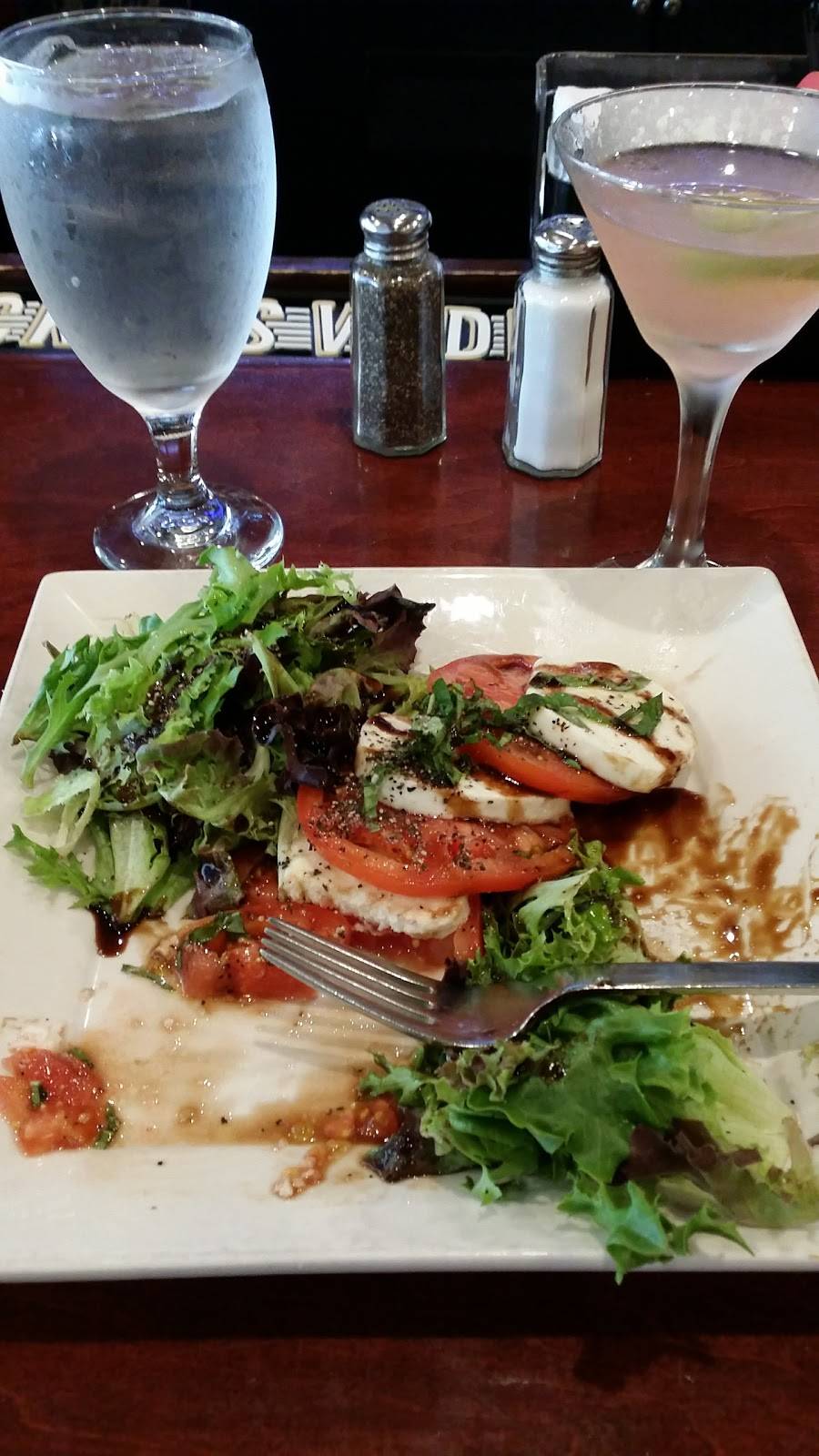 Vespuccis Pizza & Pasta | restaurant | 4805 Canton Rd #100, Marietta, GA 30066, USA | 7709281212 OR +1 770-928-1212