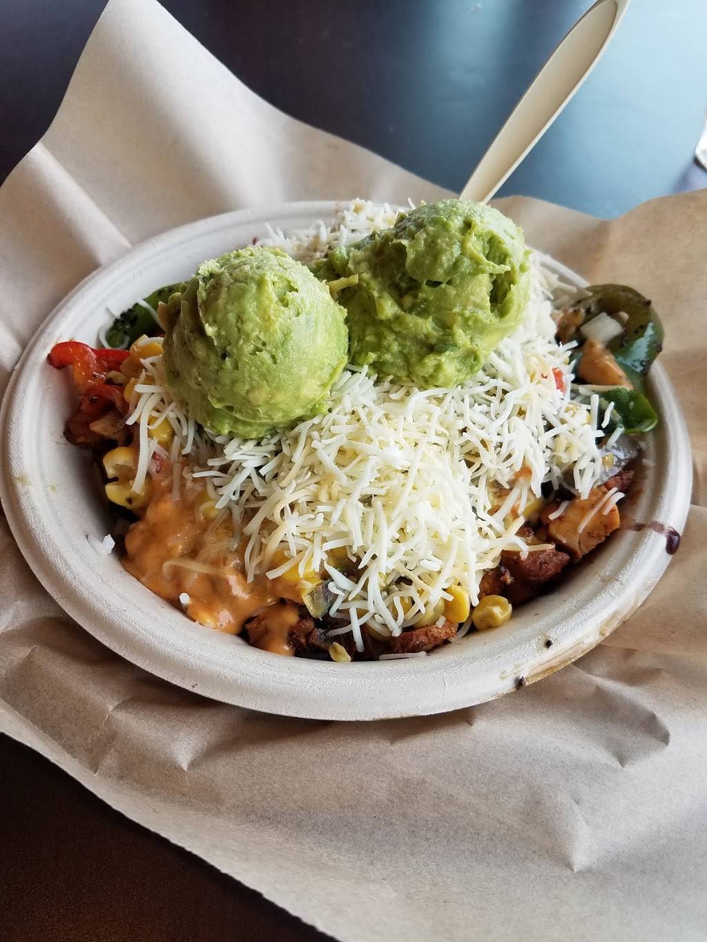 QDOBA Mexican Eats | restaurant | 398b W 14 Mile Rd, Troy, MI 48083, USA | 2485830024 OR +1 248-583-0024