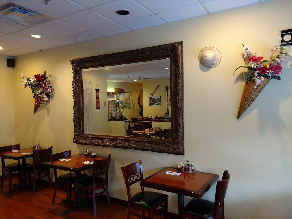 Insee Thai Cuisine | restaurant | 622 Eagles Landing Pkwy, Stockbridge, GA 30281, USA | 7705078887 OR +1 770-507-8887