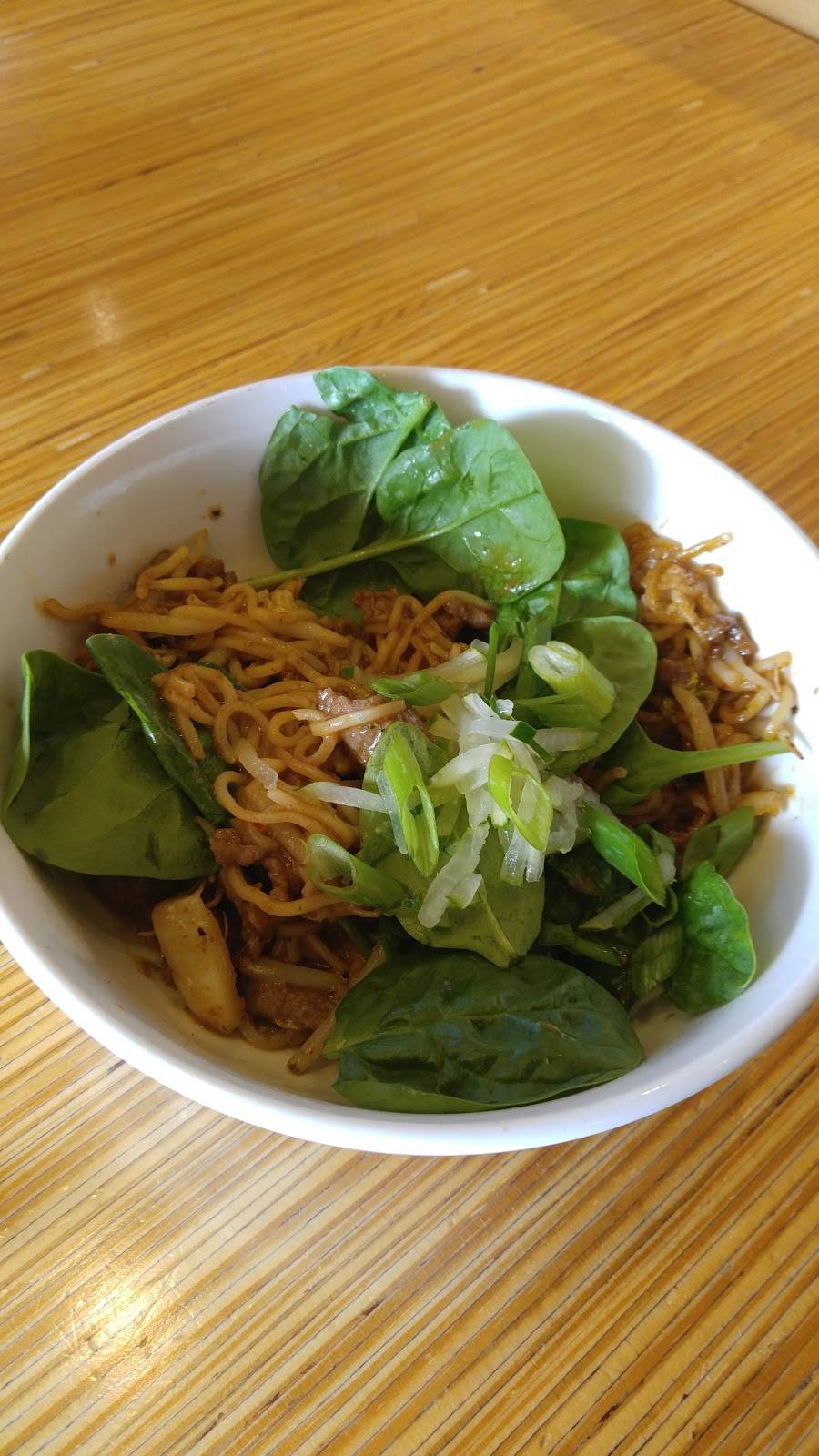 Noodles and Company | restaurant | 5840 Douglas Ave, Des Moines, IA 50310, USA | 5152784294 OR +1 515-278-4294