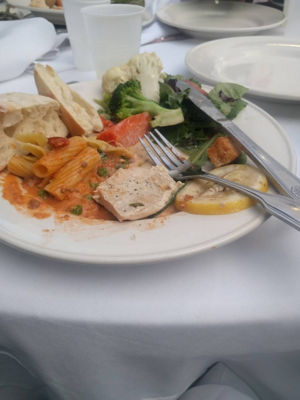 The Mission Square | restaurant | 13033 Penn St #100, Whittier, CA 90602, USA | 5624585353 OR +1 562-458-5353