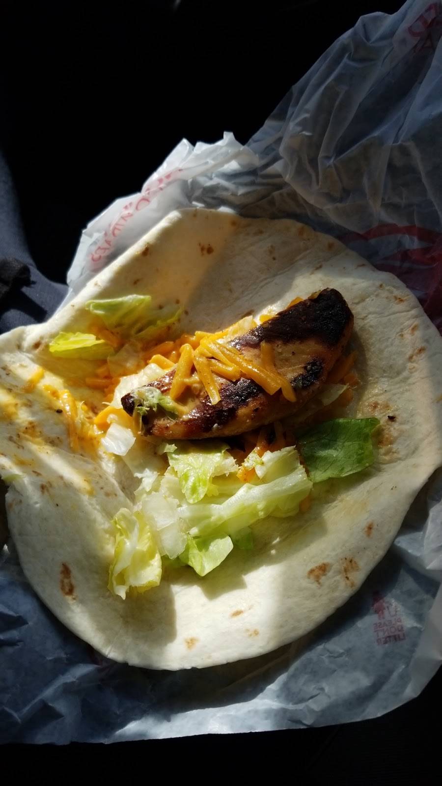 Wendys | restaurant | 270 NW John Jones Dr, Burleson, TX 76028, USA | 8174845685 OR +1 817-484-5685