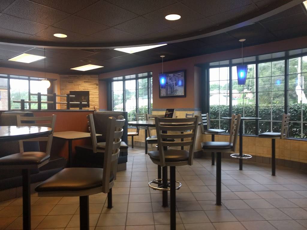 McDonalds | cafe | 82 Fort Couch Rd, Pittsburgh, PA 15241, USA | 4128542230 OR +1 412-854-2230
