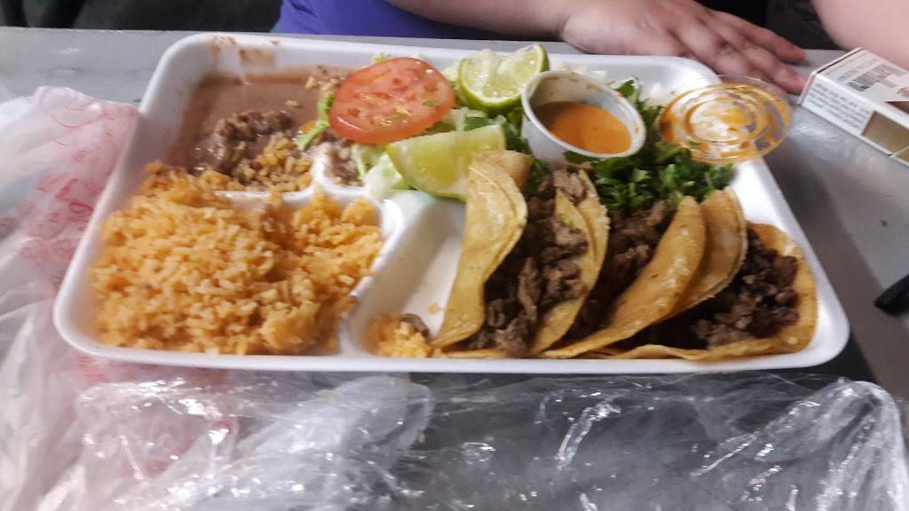 Cesars Tacos | restaurant | 2919 W Davis St, Dallas, TX 75211, USA | 2143305409 OR +1 214-330-5409
