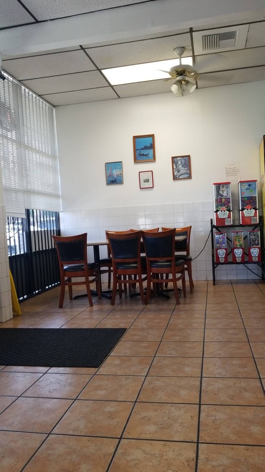 Antonious Pizza | restaurant | 6701 Indiana Ave, Riverside, CA 92506, USA | 9516828861 OR +1 951-682-8861