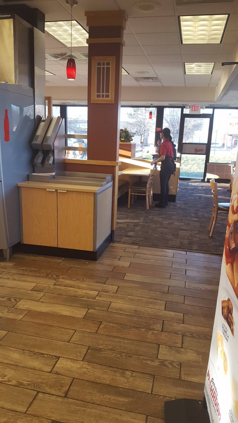 Wendys | restaurant | 29317 Joy Rd, Westland, MI 48185, USA | 7347623397 OR +1 734-762-3397