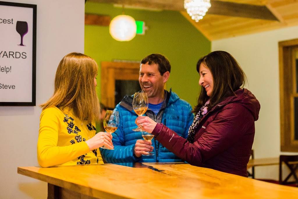 Stomp Tasting Room | restaurant | 5475 River Rd S, Salem, OR 97302, USA | 5033643085 OR +1 503-364-3085