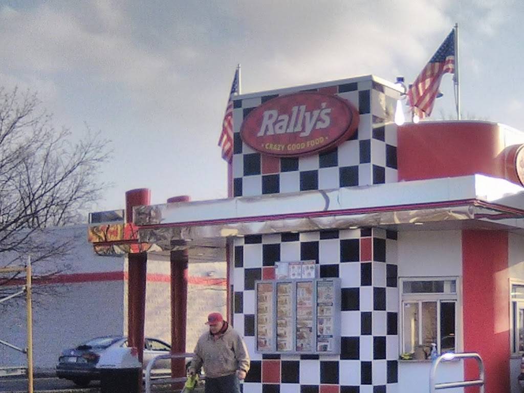 Rallys | restaurant | 609 E. State, Fremont, OH 43420, USA | 4193347901 OR +1 419-334-7901