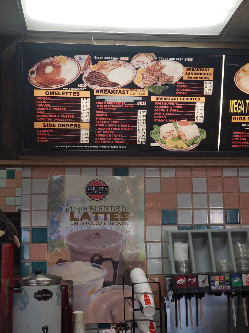 Mega Toms Charbroiled Burgers | restaurant | 1701 E Main St, Barstow, CA 92311, USA | 7602566466 OR +1 760-256-6466