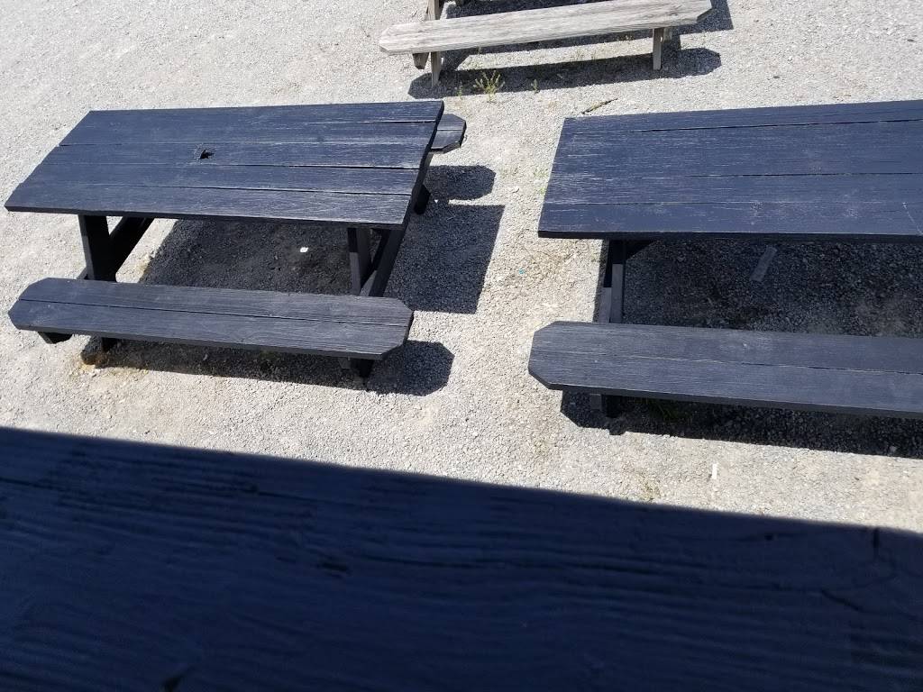 Off The Grill by Chef Q | restaurant | 4848 Hixson Pike, Hixson, TN 37343, USA | 4235417329 OR +1 423-541-7329