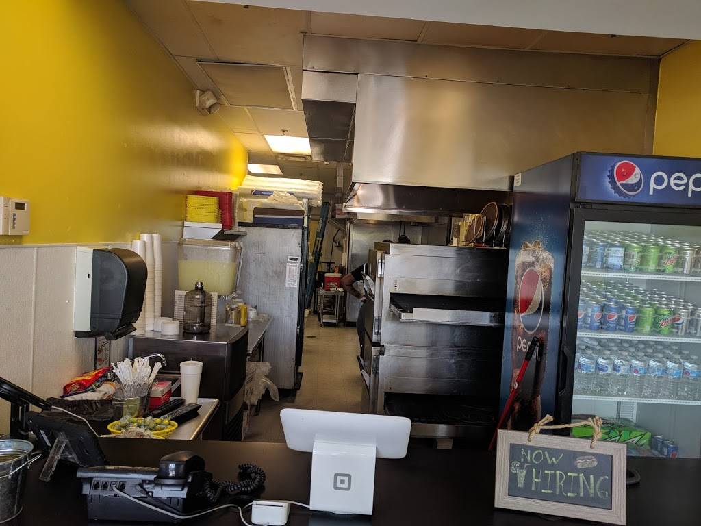 Links-N-Lemonade | restaurant | 128 Graceland Blvd, Columbus, OH 43214, USA | 6149876221 OR +1 614-987-6221