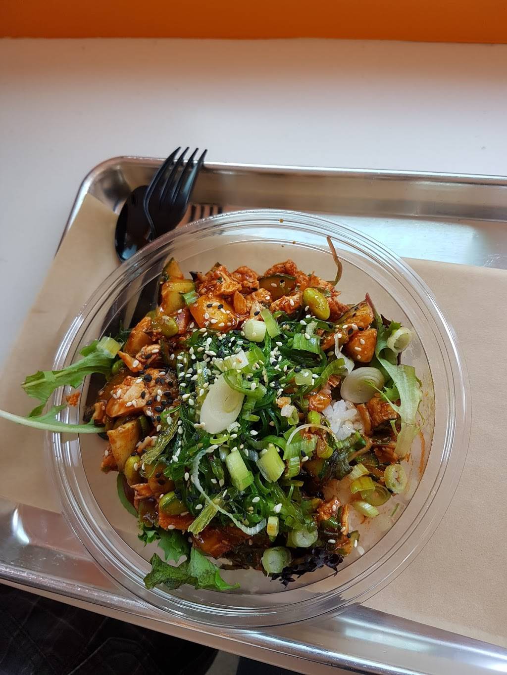 Poké on Pierce | restaurant | 3251 Pierce St, San Francisco, CA 94123, USA | 4154005350 OR +1 415-400-5350