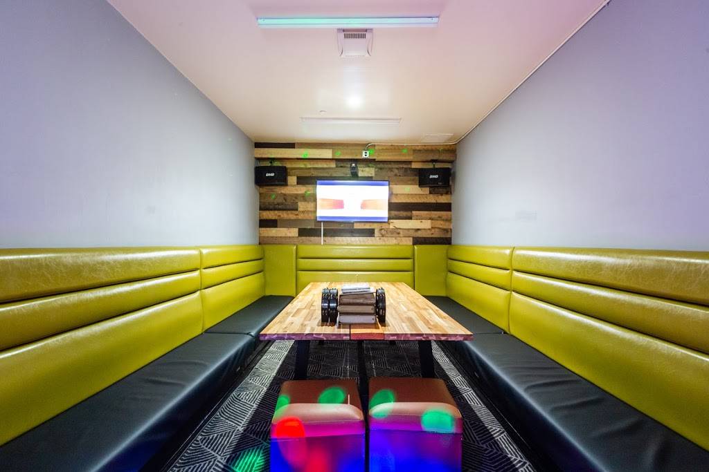 The Ziller | night club | 1050 W Valencia Dr, Fullerton, CA 92833, USA | 7146262122 OR +1 714-626-2122