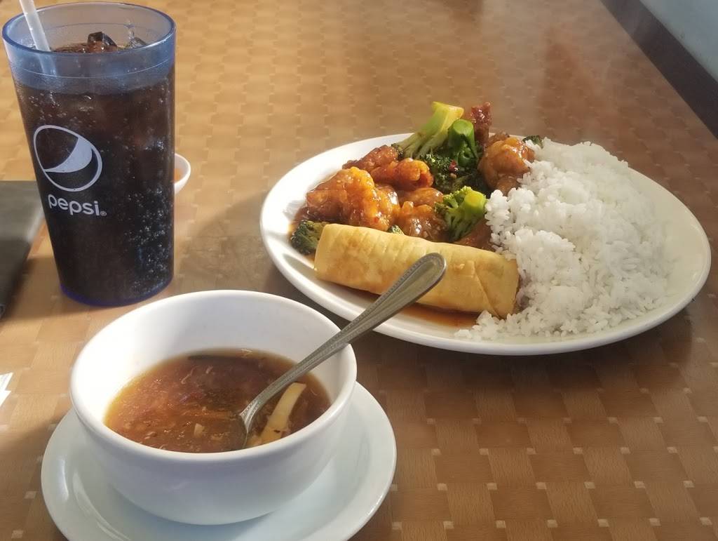 Yu Hong Chinese Restaurant | meal delivery | 6901 E Colfax Ave, Denver, CO 80220, USA | 3033886901 OR +1 303-388-6901