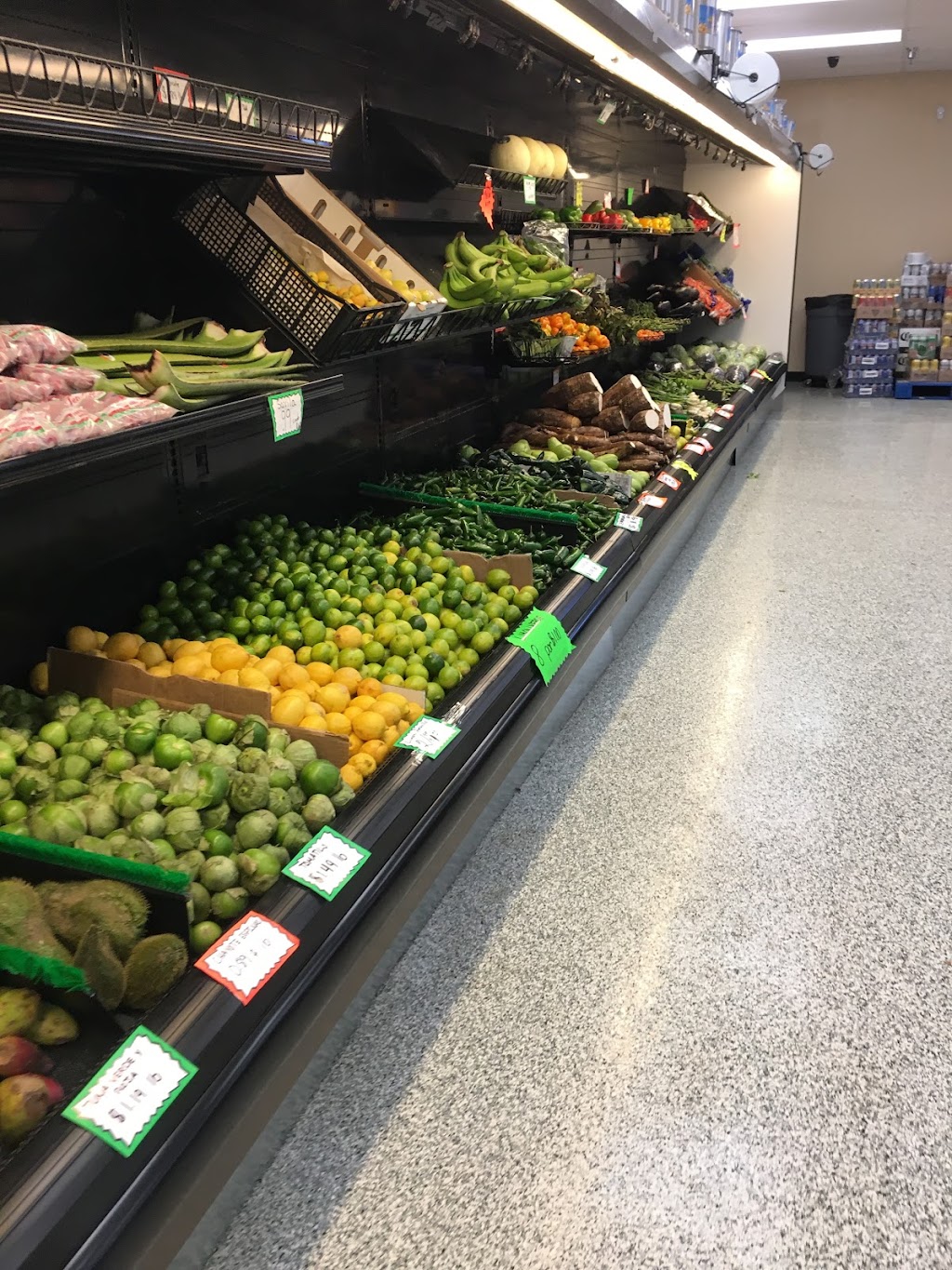 La Guadalupana Super Market | restaurant | 5450 Burkhardt Rd, Dayton, OH 45431, USA | 9379635700 OR +1 937-963-5700