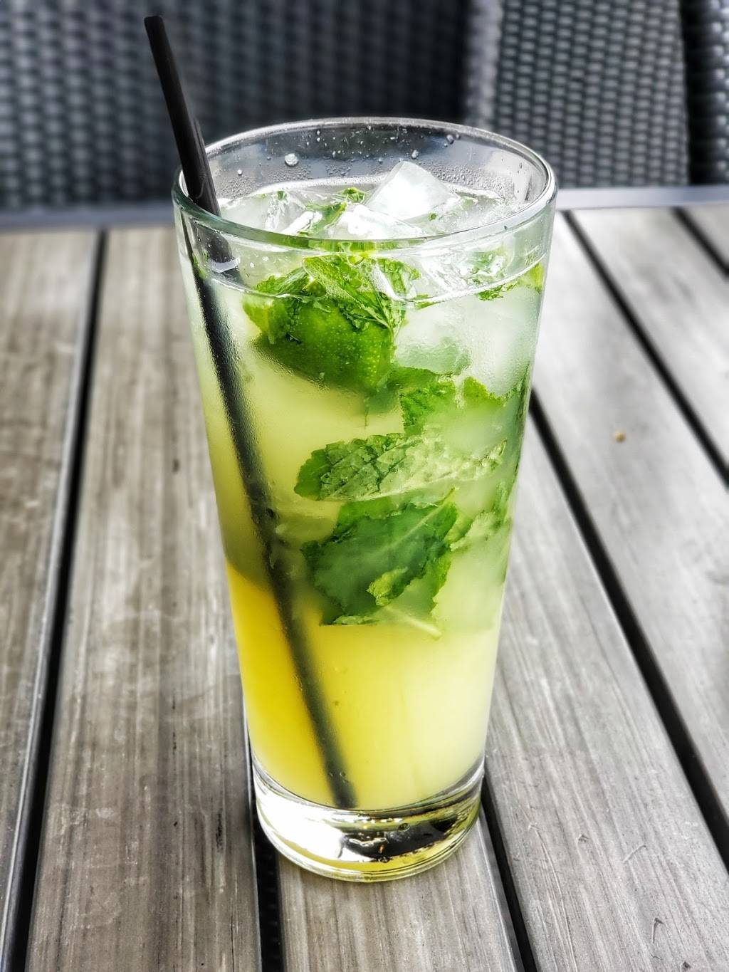 Kona Grill | restaurant | 7400 San Pedro Ave #1255, San Antonio, TX 78216, USA | 2109987601 OR +1 210-998-7601