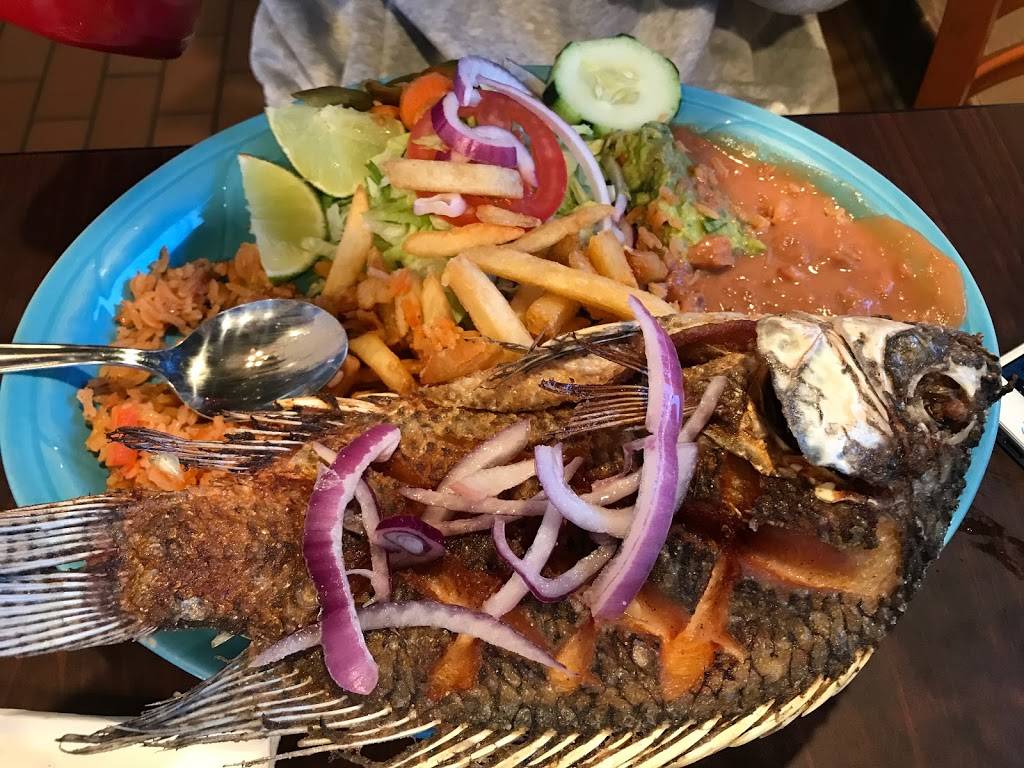 Restaurante El Michoacano | restaurant | 2015 N Main St, Salinas, CA 93906, USA | 8312726182 OR +1 831-272-6182