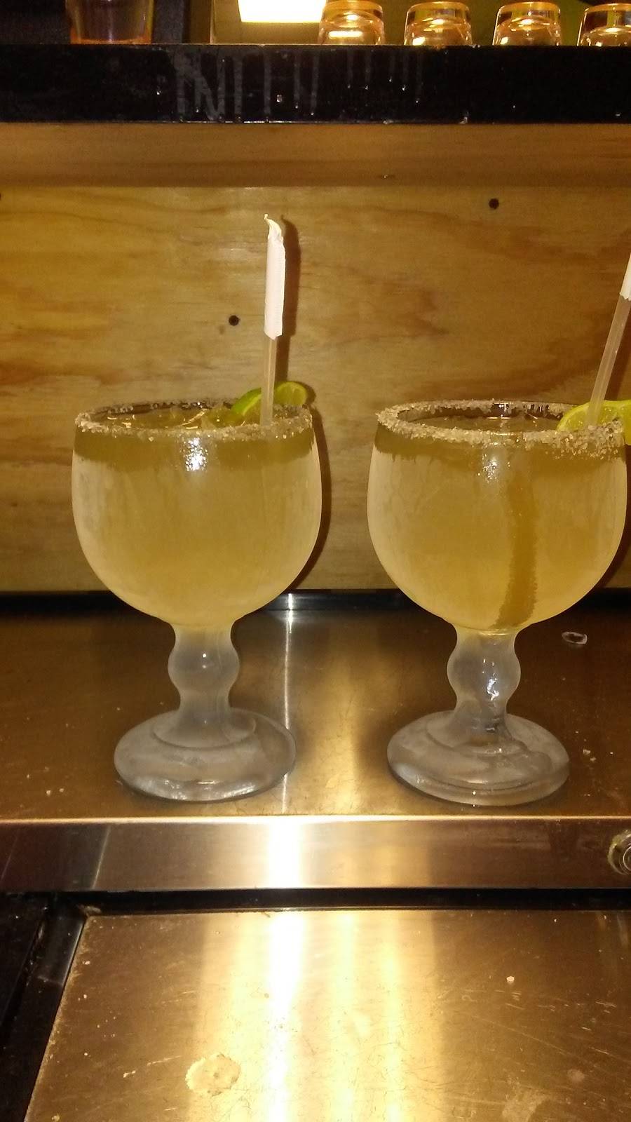 Campito Lindo | restaurant | 148 N Main St, Bluffton, OH 45817, USA | 5672261266 OR +1 567-226-1266