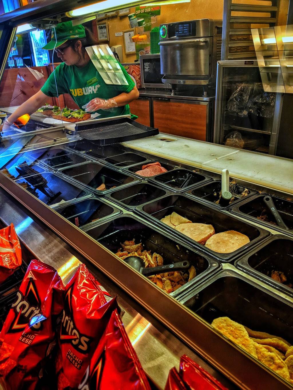 Subway Restaurants | restaurant | 9439 Katy Fwy, Houston, TX 77024, USA | 7134641972 OR +1 713-464-1972