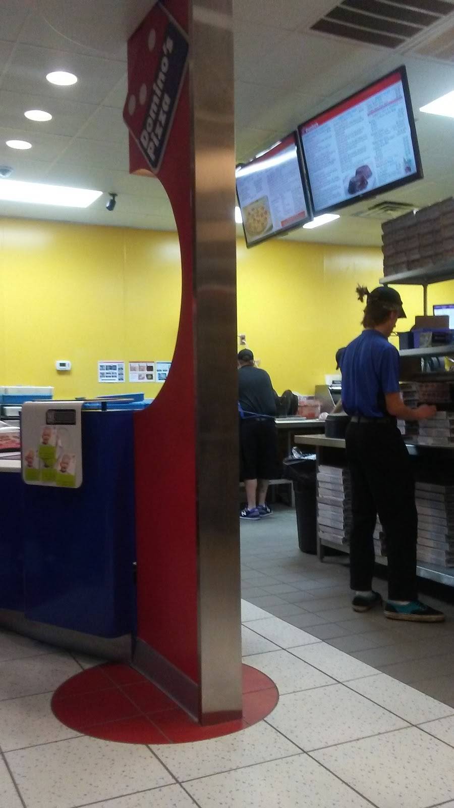 Dominos Pizza | meal delivery | 7419 Middlebrook Pike Ste 101, Knoxville, TN 37909, USA | 8656933939 OR +1 865-693-3939