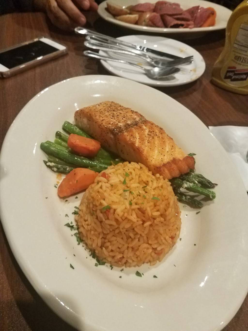 Sean Ryan Pub | restaurant | 2019 14th Ave, Vero Beach, FL 32960, USA | 7722172183 OR +1 772-217-2183