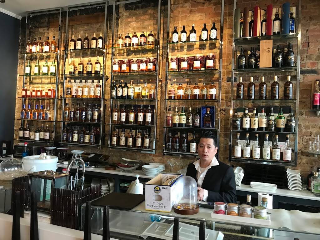 Macku Sushi | restaurant | 2239 N Clybourn Ave, Chicago, IL 60614, USA | 7738808012 OR +1 773-880-8012