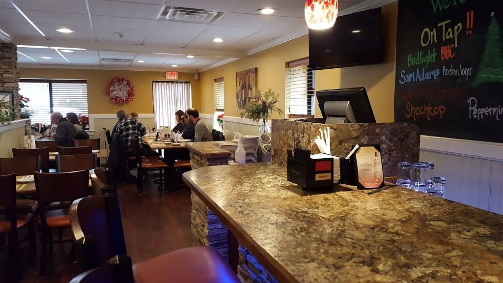 Fazios Ristorante & Pizzeria | restaurant | 162 Shaker Rd, East Longmeadow, MA 01028, USA | 4135252735 OR +1 413-525-2735