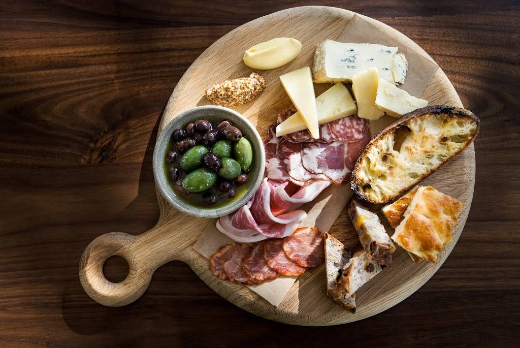 Market at EDITION | restaurant | 2901 Collins Ave, Miami Beach, FL 33140, USA | 7862574600 OR +1 786-257-4600