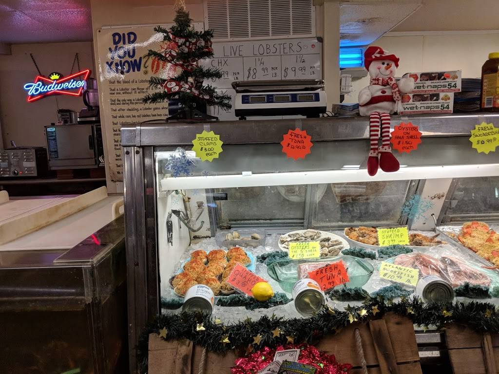 Schermerhorns Seafood | restaurant | 224 Westfield Rd, Holyoke, MA 01040, USA | 4135339229 OR +1 413-533-9229