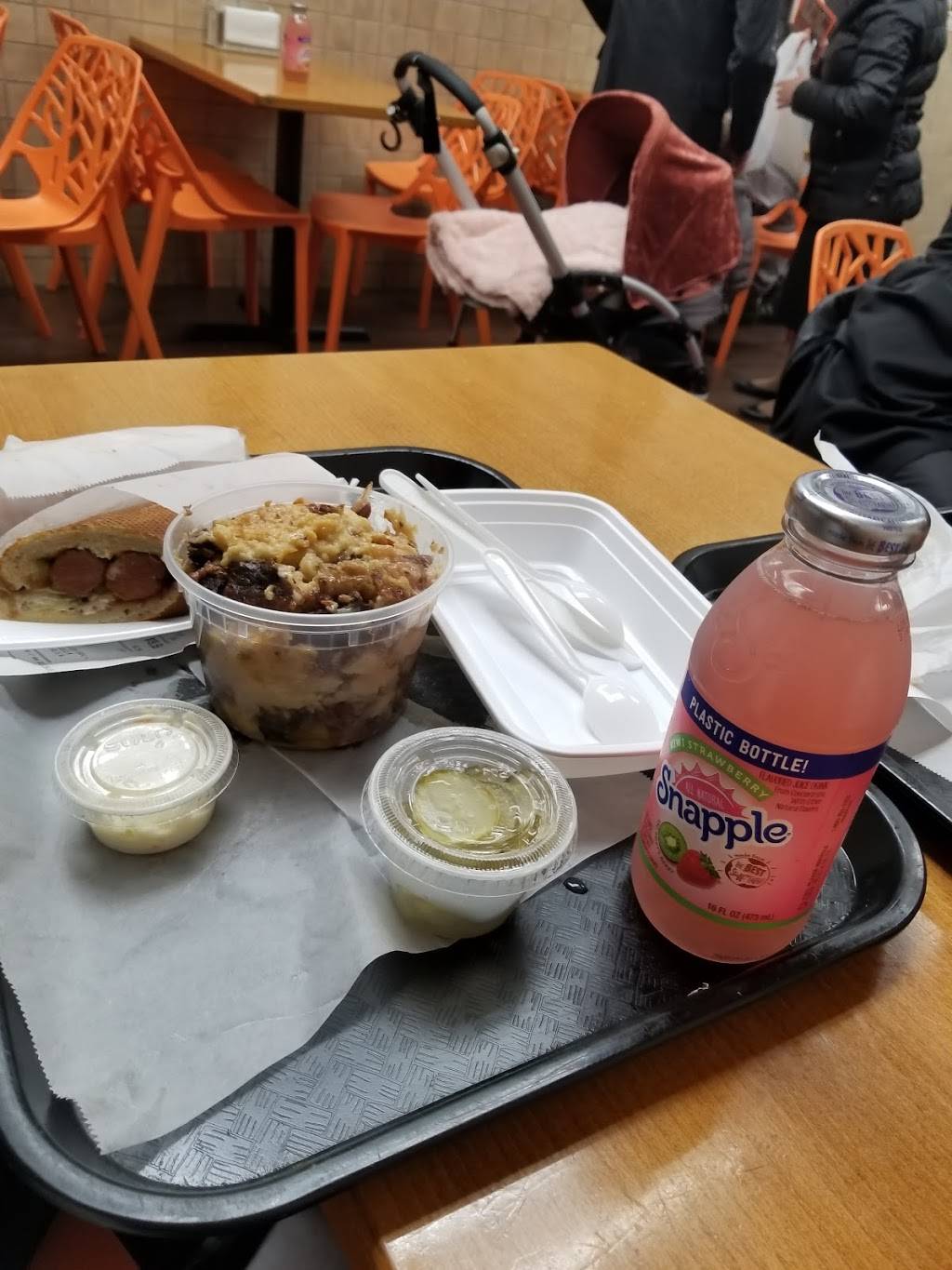 Grill On Lee | restaurant | 868 Bedford Ave, Brooklyn, NY 11205, United States | 7189632700 OR +1 718-963-2700