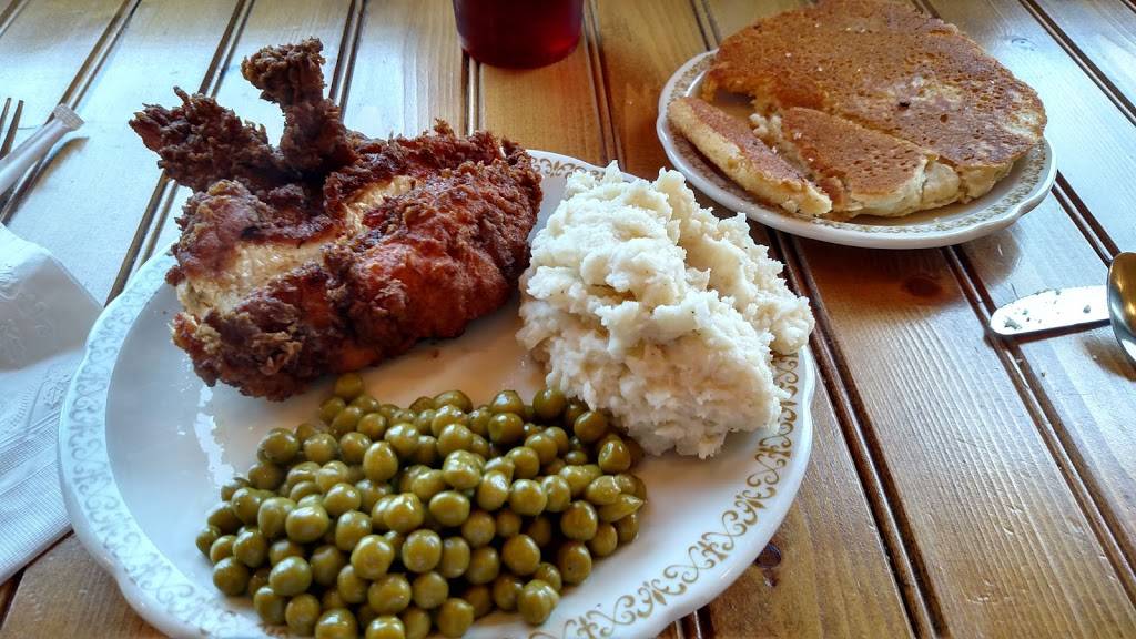 Tastebudz Southern Kitchen | restaurant | 363 E Broadway St, Newport, TN 37821, USA | 4235328550 OR +1 423-532-8550