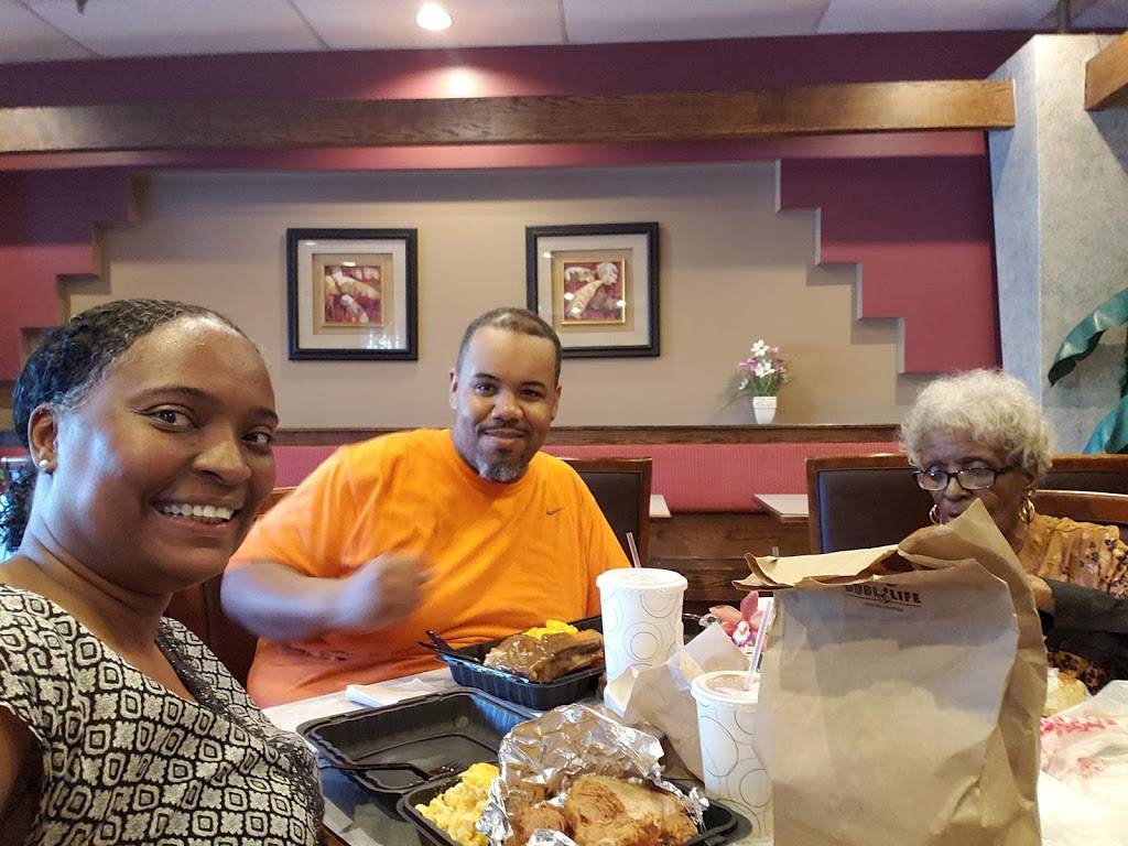 Levis Restaurant & Catering | restaurant | 10252 Lake Arbor Way, Mitchellville, MD 20721, USA | 3013365000 OR +1 301-336-5000