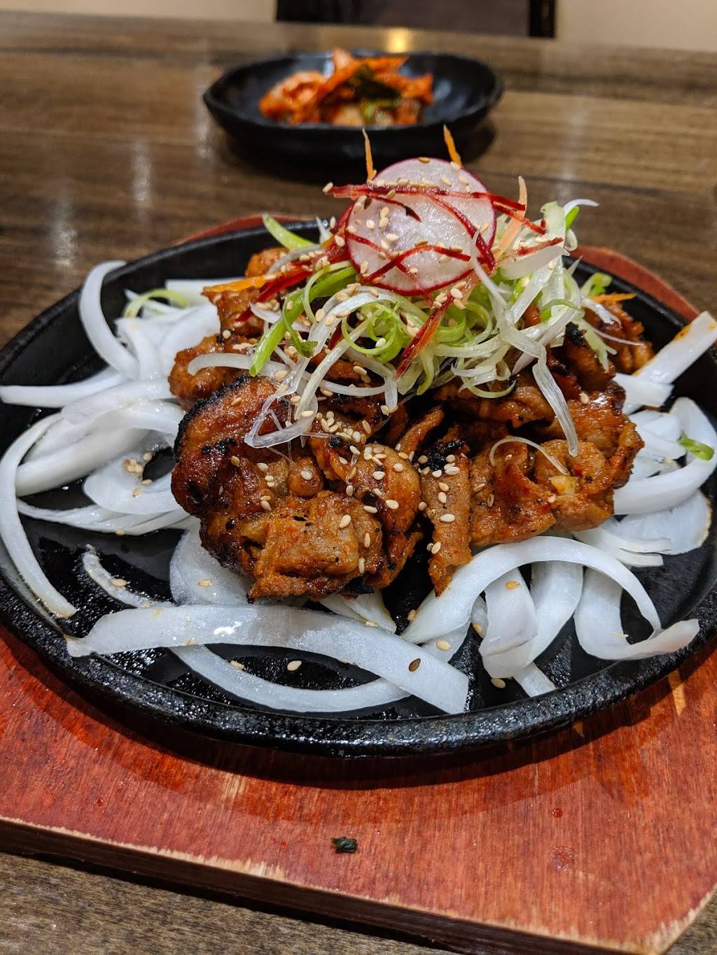 The Guksu And Noodle | restaurant | 7771 Yonge St, Thornhill, ON L3T 2C4, Canada | 9057717777 OR +1 905-771-7777