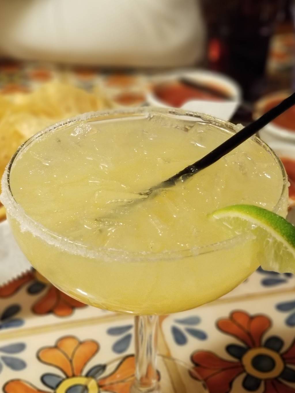 Armandos Mexican Restaurant | restaurant | 4242 Vernor Hwy, Detroit, MI 48209, USA | 3135540666 OR +1 313-554-0666