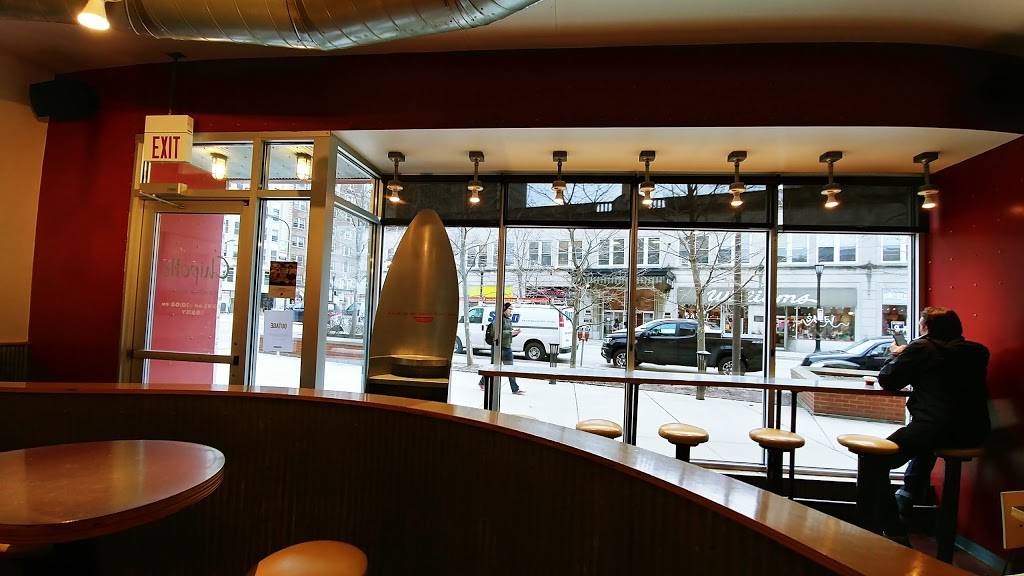 Chipotle Mexican Grill | restaurant | 711 Church St, Evanston, IL 60201, USA | 8474253959 OR +1 847-425-3959