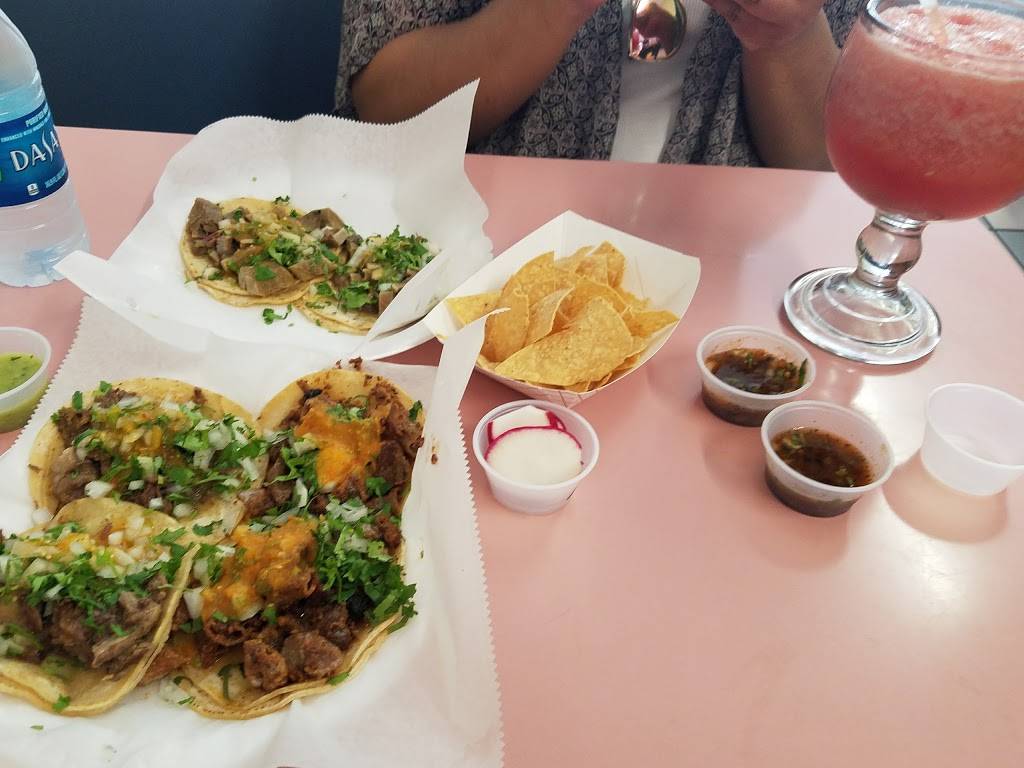 Taqueria Vallarta | restaurant | 278 E Main St, Ventura, CA 93001, USA | 8056433037 OR +1 805-643-3037