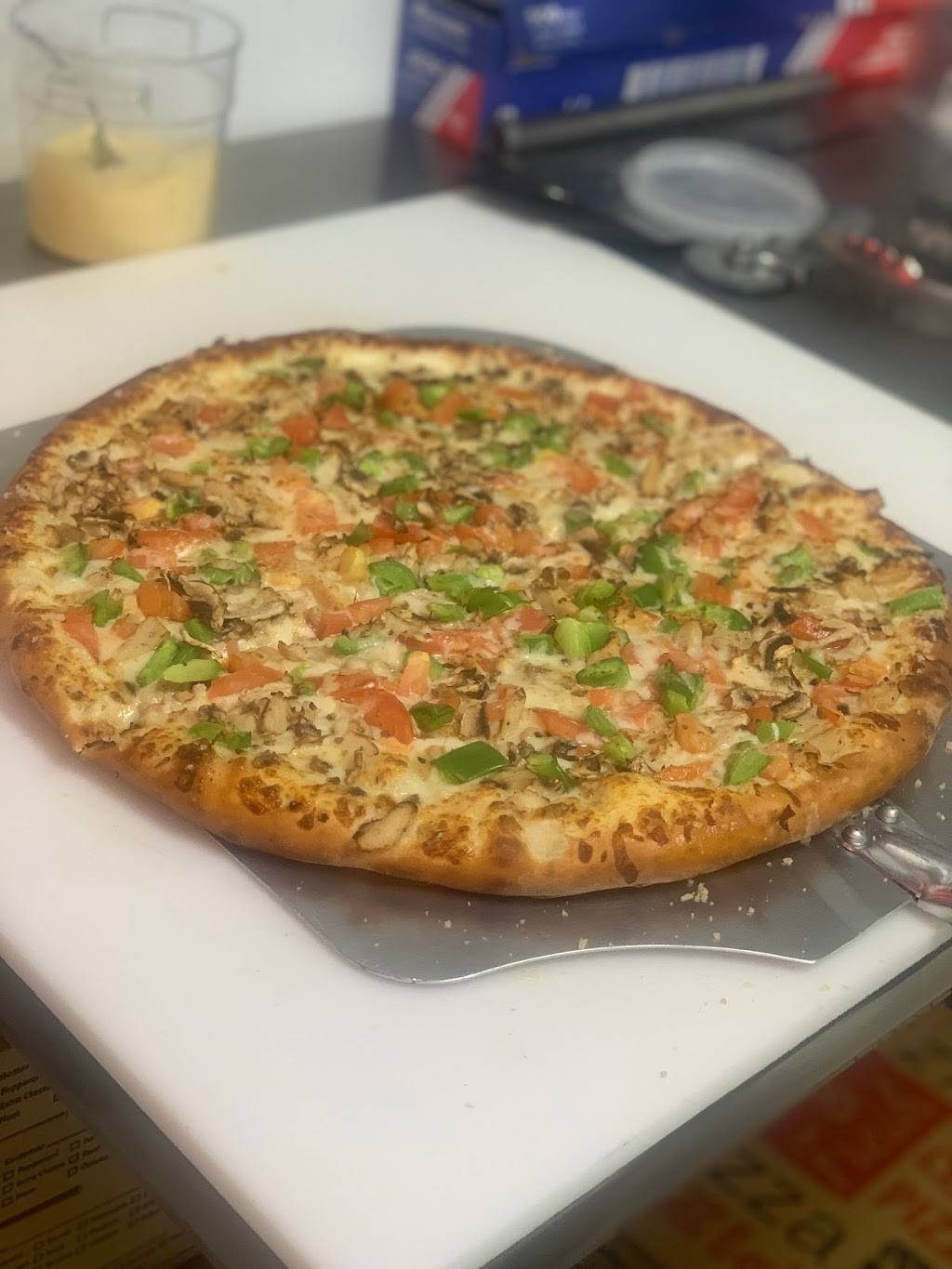 Shasta Pizza Company | restaurant | 1713 Bruce St, Anderson, CA 96007, USA | 5303642466 OR +1 530-364-2466