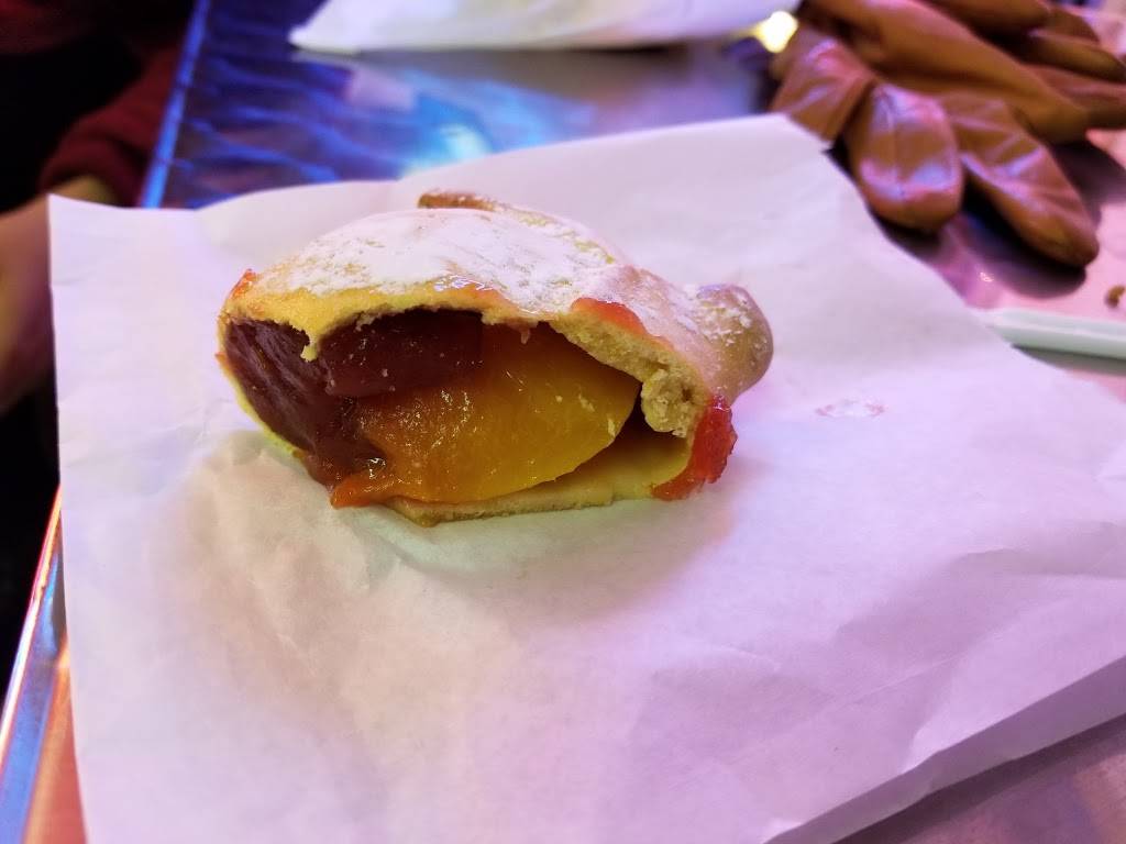 Julias Empanadas | restaurant | 2452 18th St NW, Washington, DC 20009, USA | 2023286232 OR +1 202-328-6232