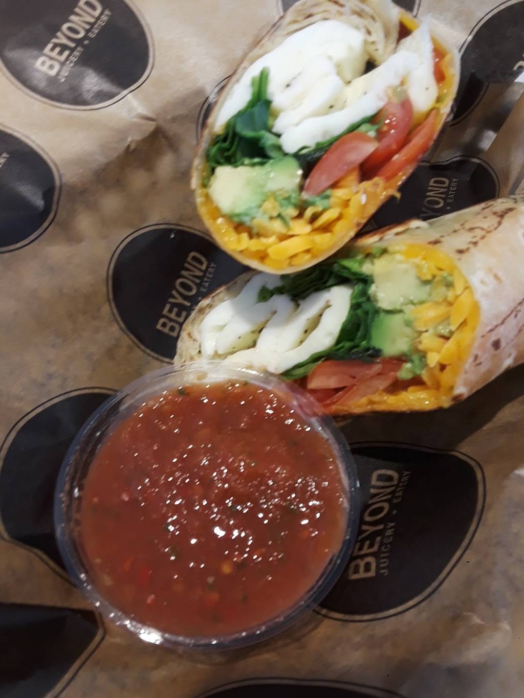 Beyond Juicery + Eatery | restaurant | 5520 Sashabaw Rd, Independence Charter Township, MI 48346, USA | 2482975285 OR +1 248-297-5285