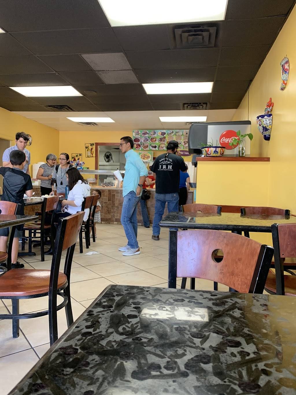 Grandmas Taqueria | restaurant | 1320 Swaner Rd, Salt Lake City, UT 84104, USA | 8019723333 OR +1 801-972-3333