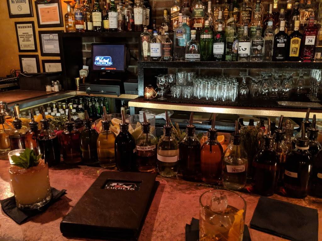 Bathtub Gin | restaurant | 132 9th Ave, New York, NY 10011, USA | 6465591671 OR +1 646-559-1671