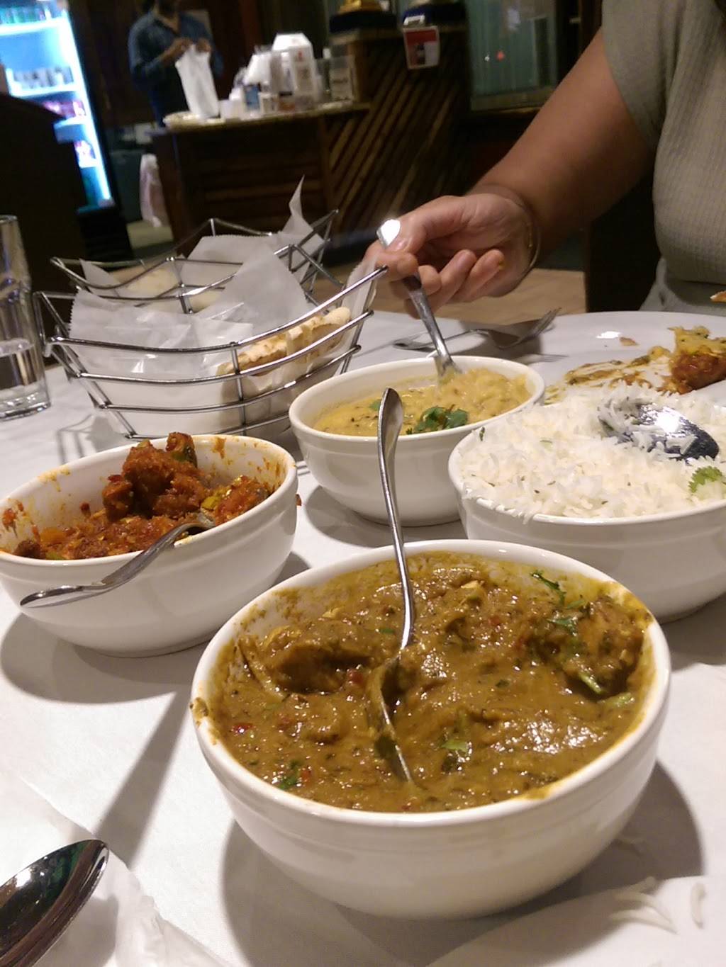 Bawarchi Fine Cuisine | restaurant | 9018 W Broad St, Henrico, VA 23294, USA | 8042908888 OR +1 804-290-8888