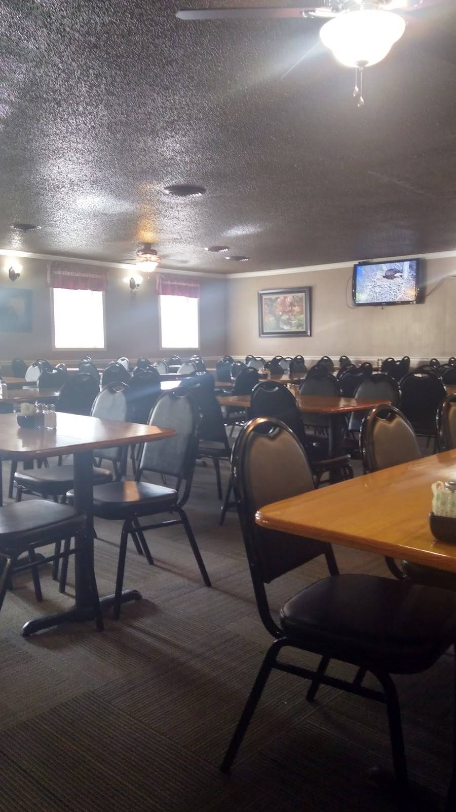 Helens Restaurant | restaurant | 3013 S Grundy Quarles Hwy, Gainesboro, TN 38562, USA | 9312682022 OR +1 931-268-2022