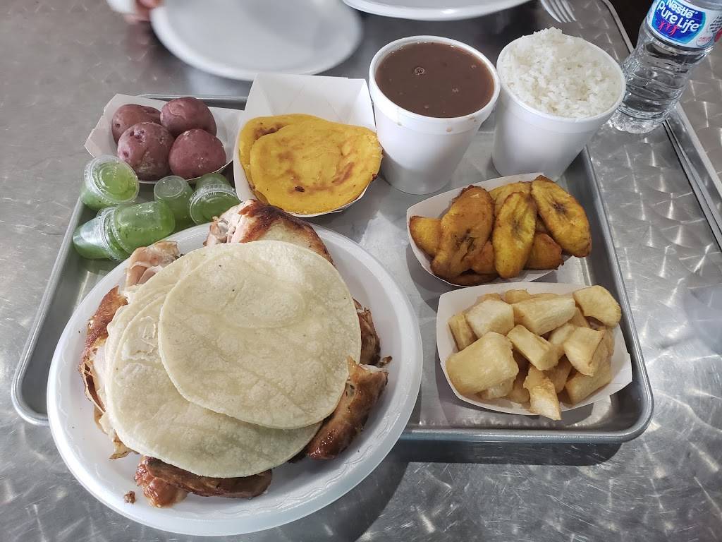 Pollo Riko | restaurant | 4400 North Fwy, Houston, TX 77022, USA | 7136922822 OR +1 713-692-2822