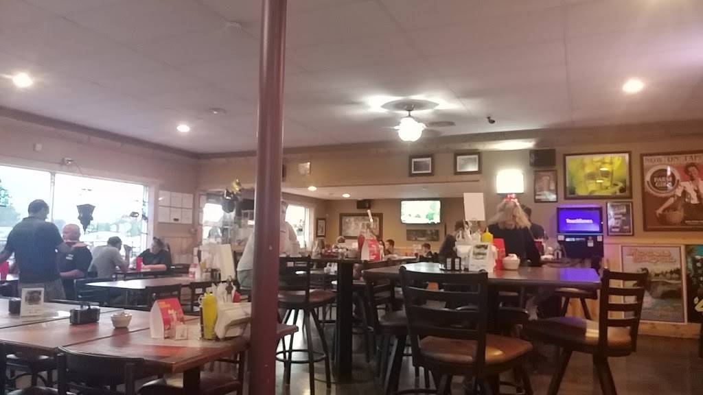 Oak Roads Grill & Bar | restaurant | 2351 181st Ave NW, Cedar, MN 55011, USA | 7637533900 OR +1 763-753-3900